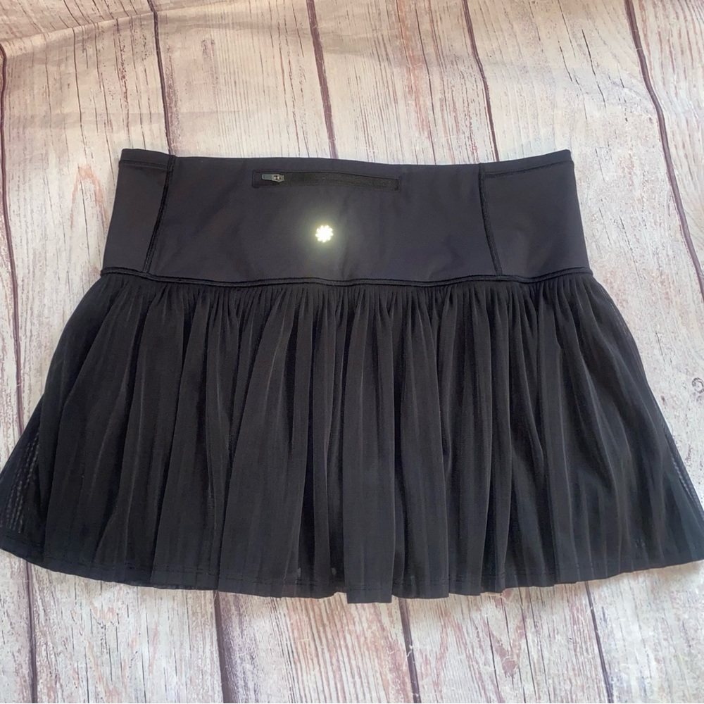 Athleta Skort Womens L Black Mesh Pleated Tennis Golf Athleisure 13.5 - Picture 7 of 10